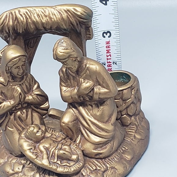 Vintage Nativity Scene - Picture 7 of 10